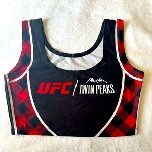 TWIN PEAKS x UFC CROP TOP ⛰️